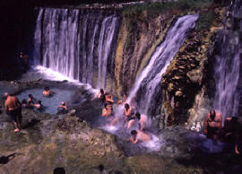Лутра Лутракиу - природный лечебный водопад