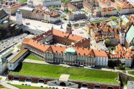 Королевский замок (дворец) в Варшаве (польск. Zamek Królewski w Warszawie)