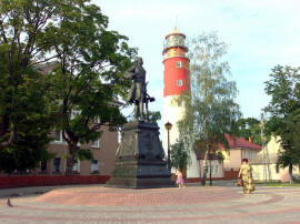 Балтийск, памятник Петру I 