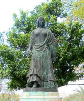 Монумент Кармен в Севилье
