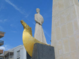 Салоу, монумент Хайме I