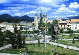 Peru, Cahamarca, Plaza de Armas