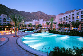 Shangri-La's Barr Al Jissan Resort & SPA 5*
